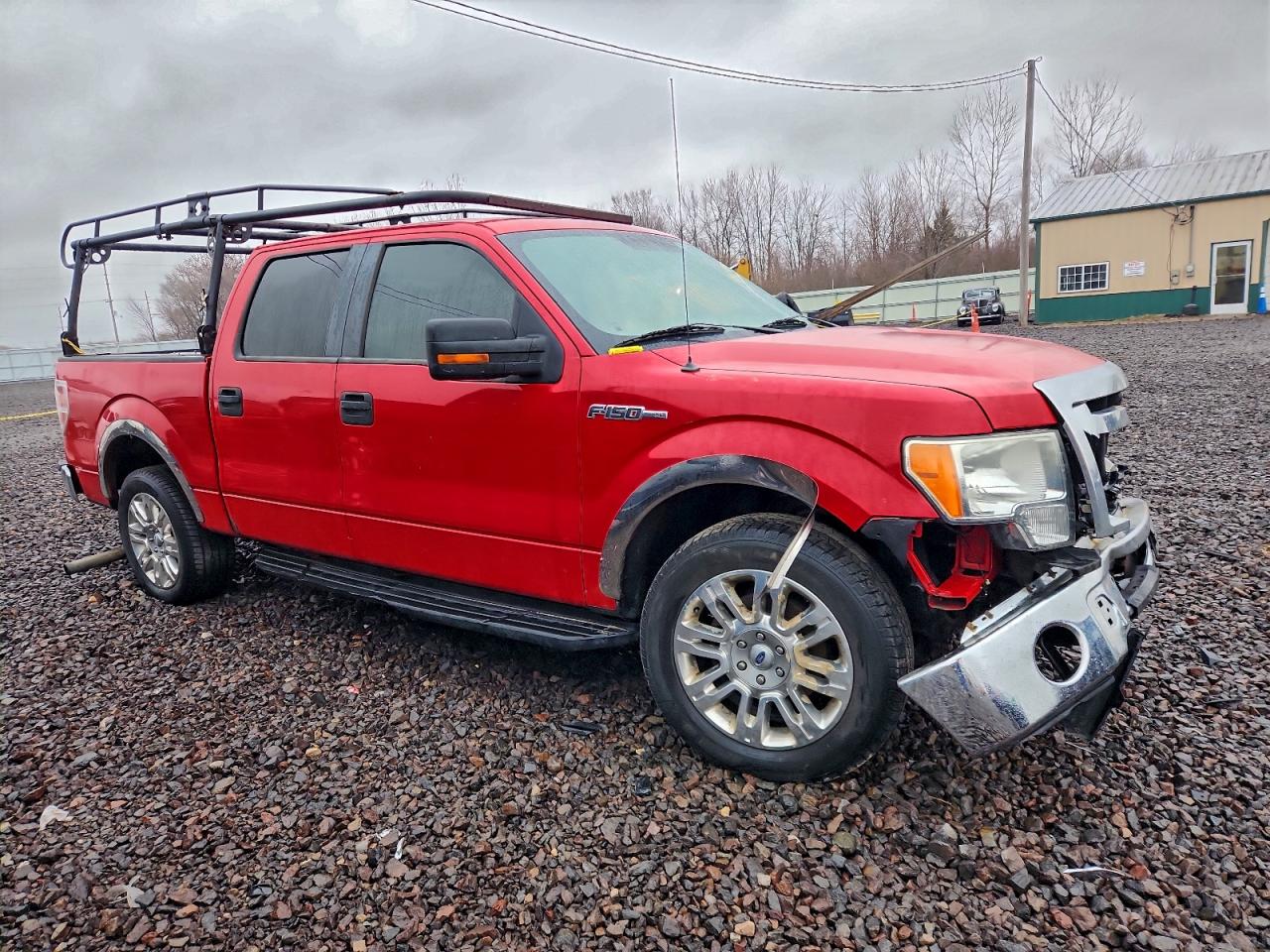 Ford F-150 Supercrew Image 12