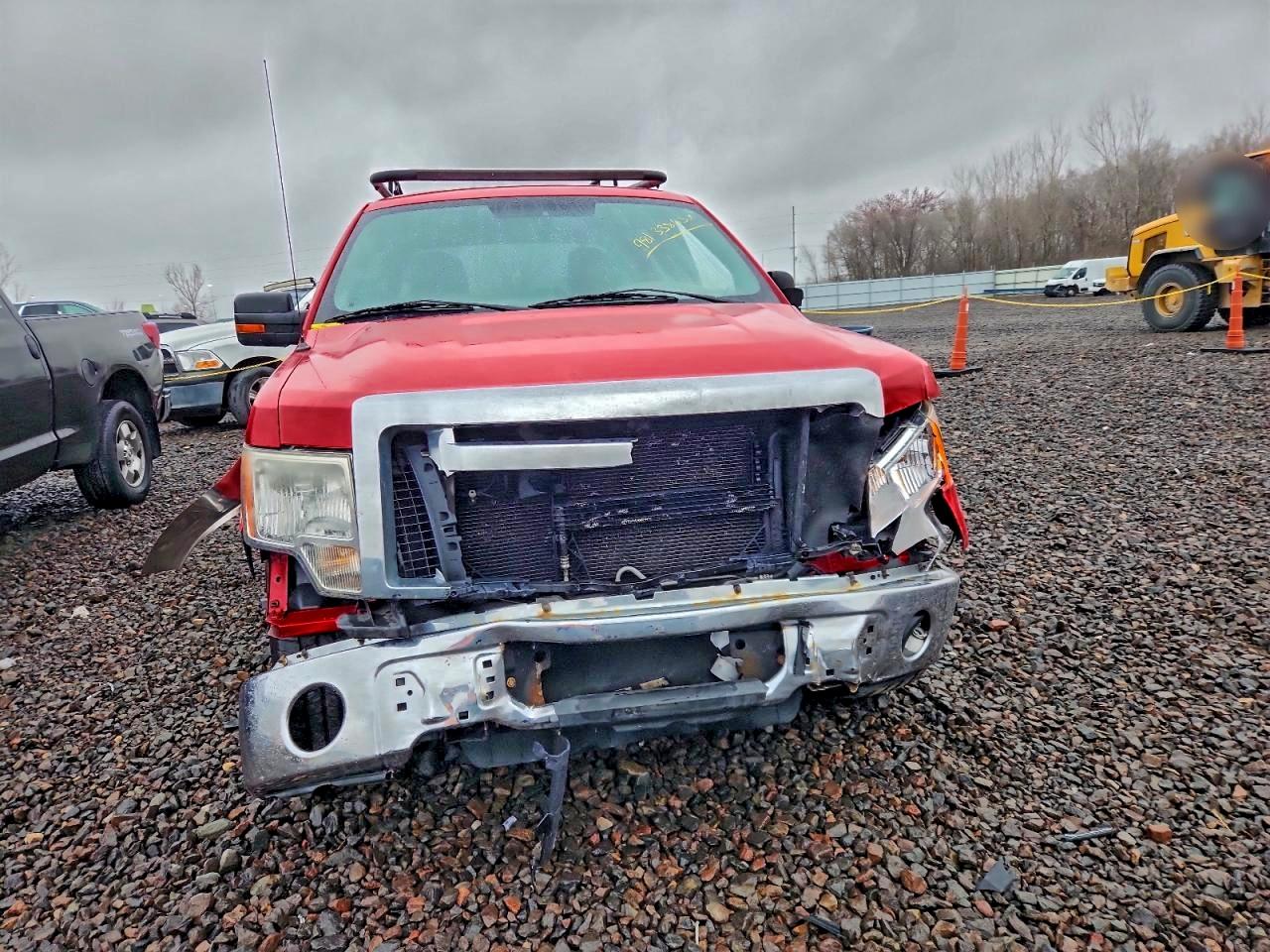 Ford F-150 Supercrew Image 2