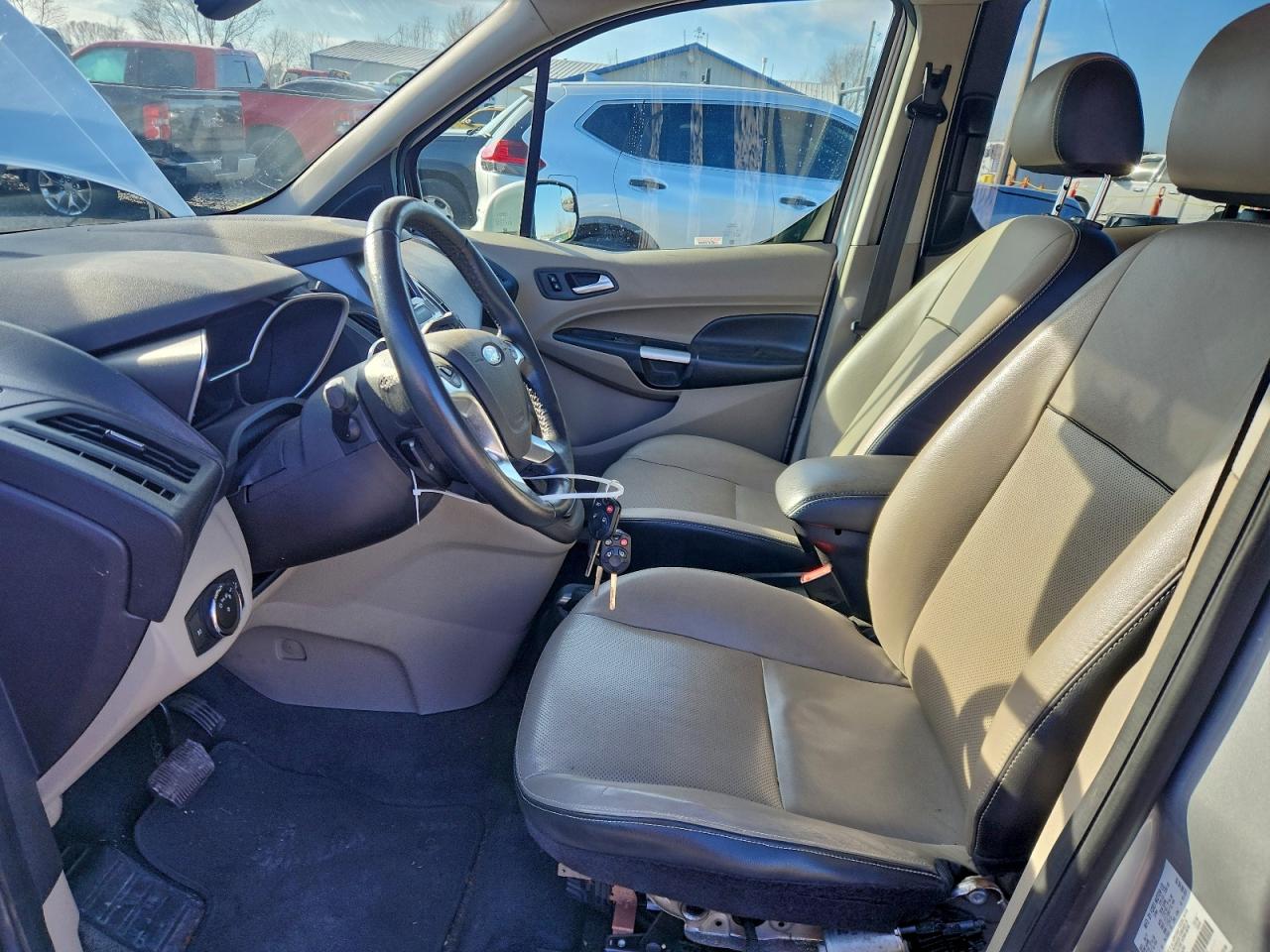 Ford Transit Titanium Image 3