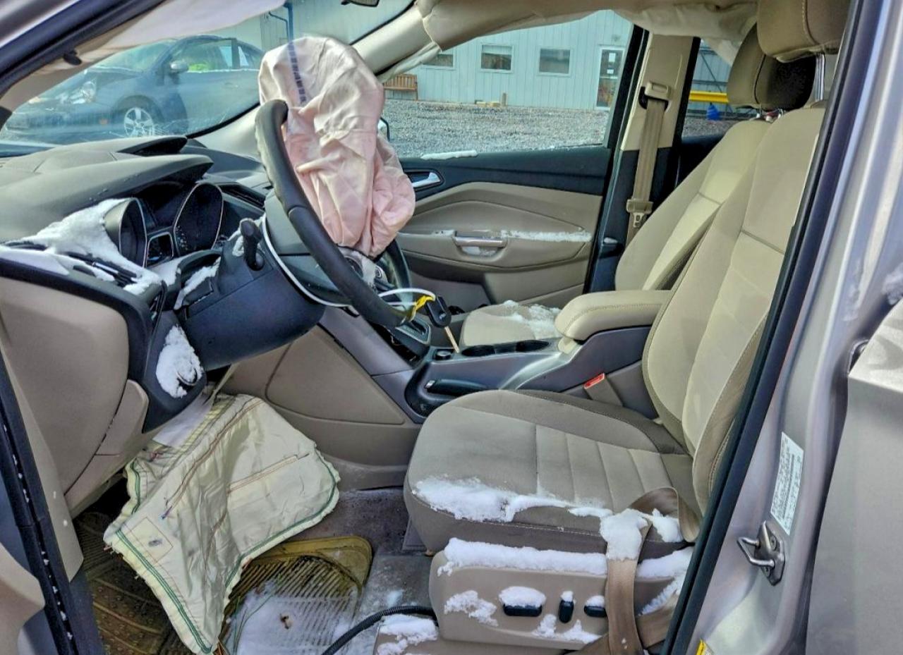 Ford Escape Se Image 8