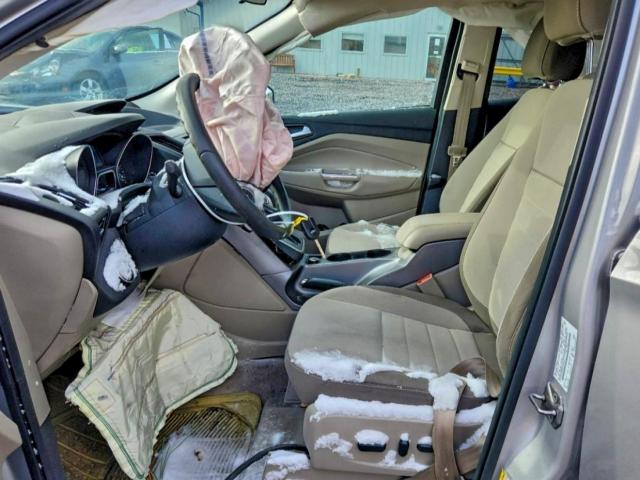 Ford Escape Se Image 8