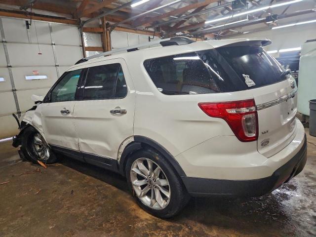 Ford Explorer Xlt Image 2