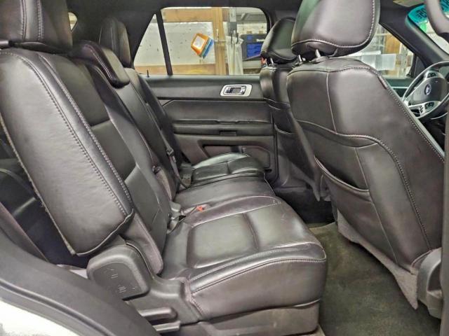 Ford Explorer Xlt Image 13