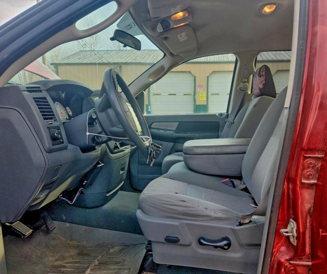 Dodge Ram 1500 St Image 10