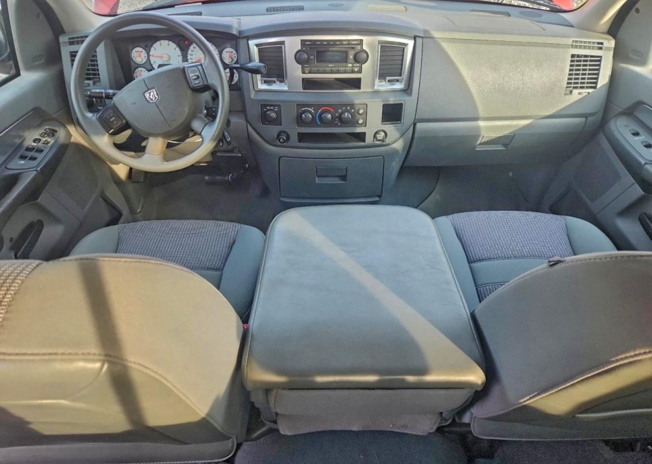 Dodge Ram 1500 St Image 3