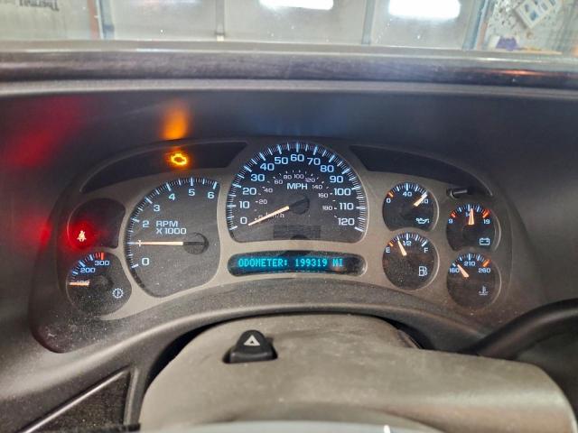 GMC Yukon Denali Image 4