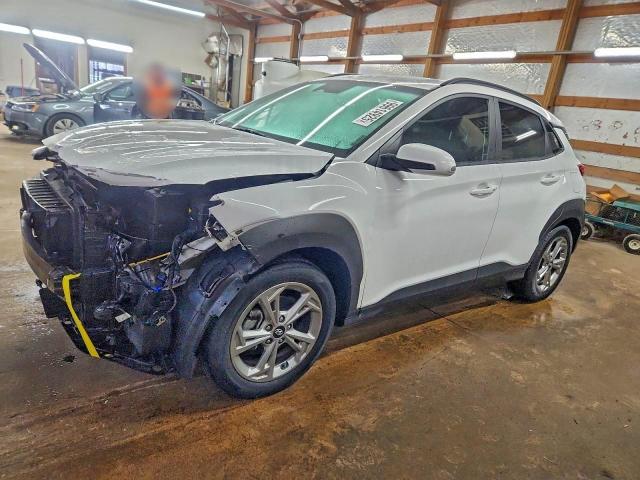  Salvage Hyundai KONA