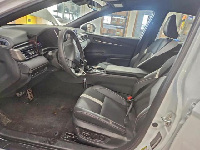 Toyota Camry Xse Image 2