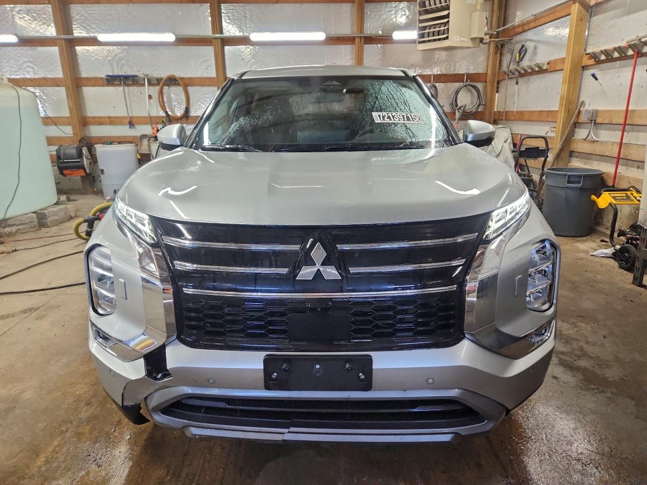 Mitsubishi Outlander Se Image 2