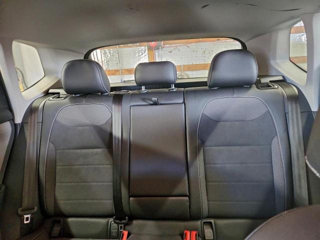 Volkswagen Taos Se Image 6