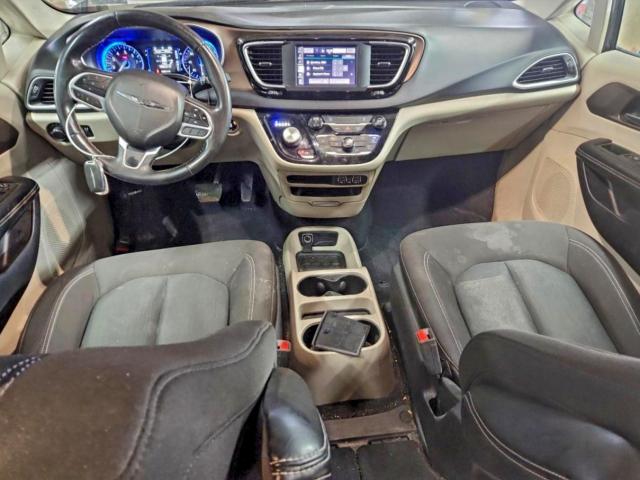 Chrysler Minivan Lx Image 4