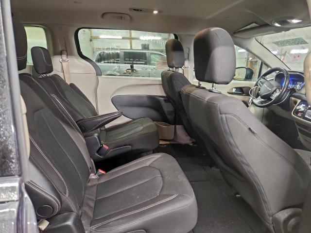 Chrysler Minivan Lx Image 8