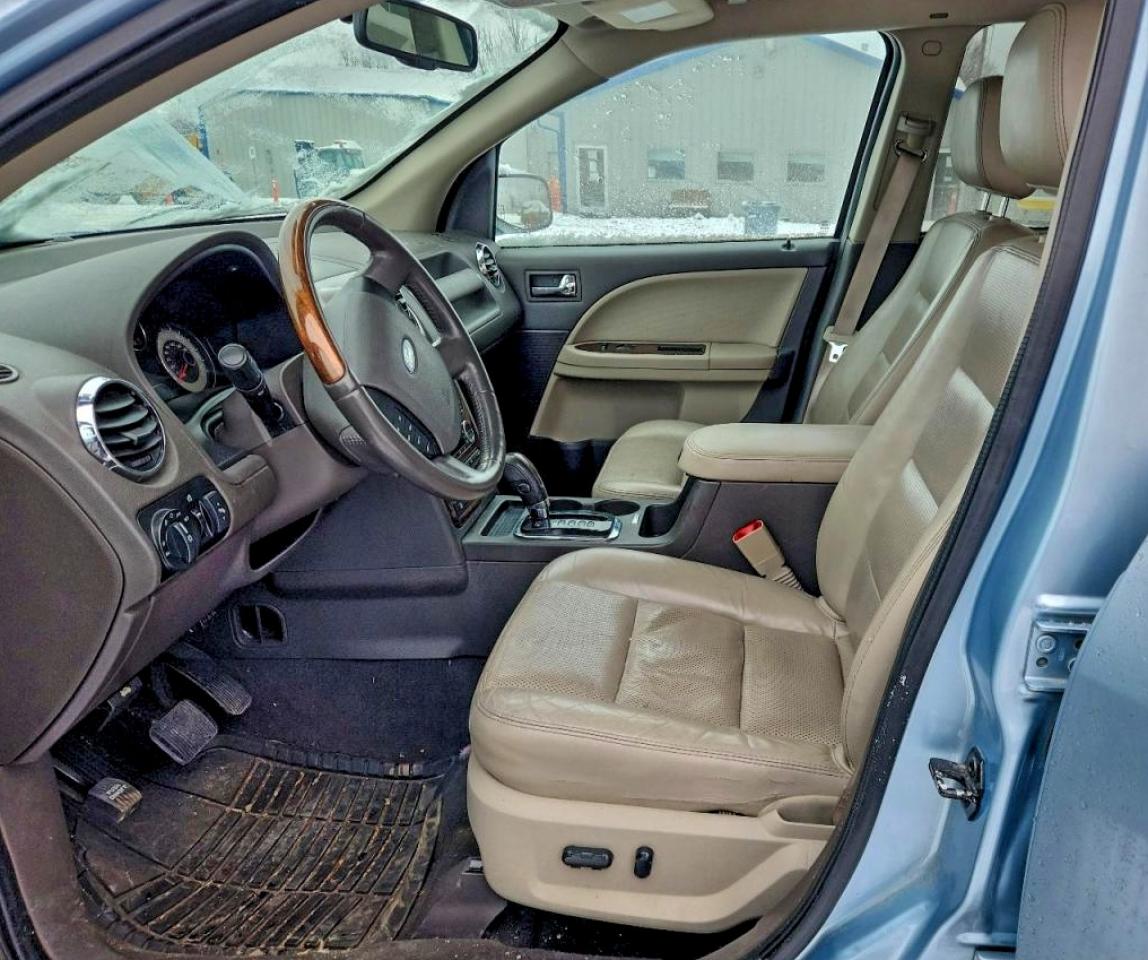 Ford Taurus Limited Image 5