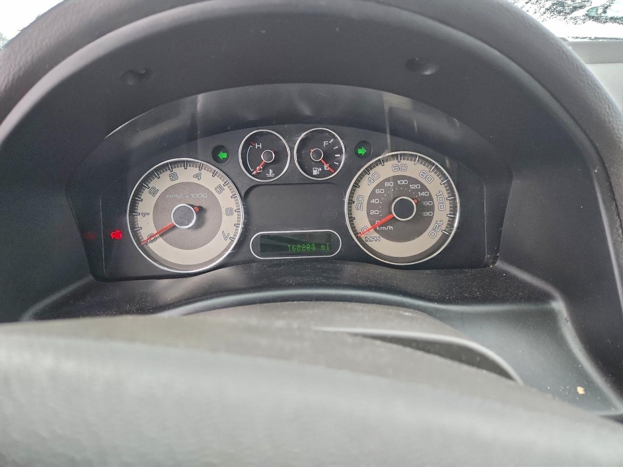 Ford Taurus Limited Image 8