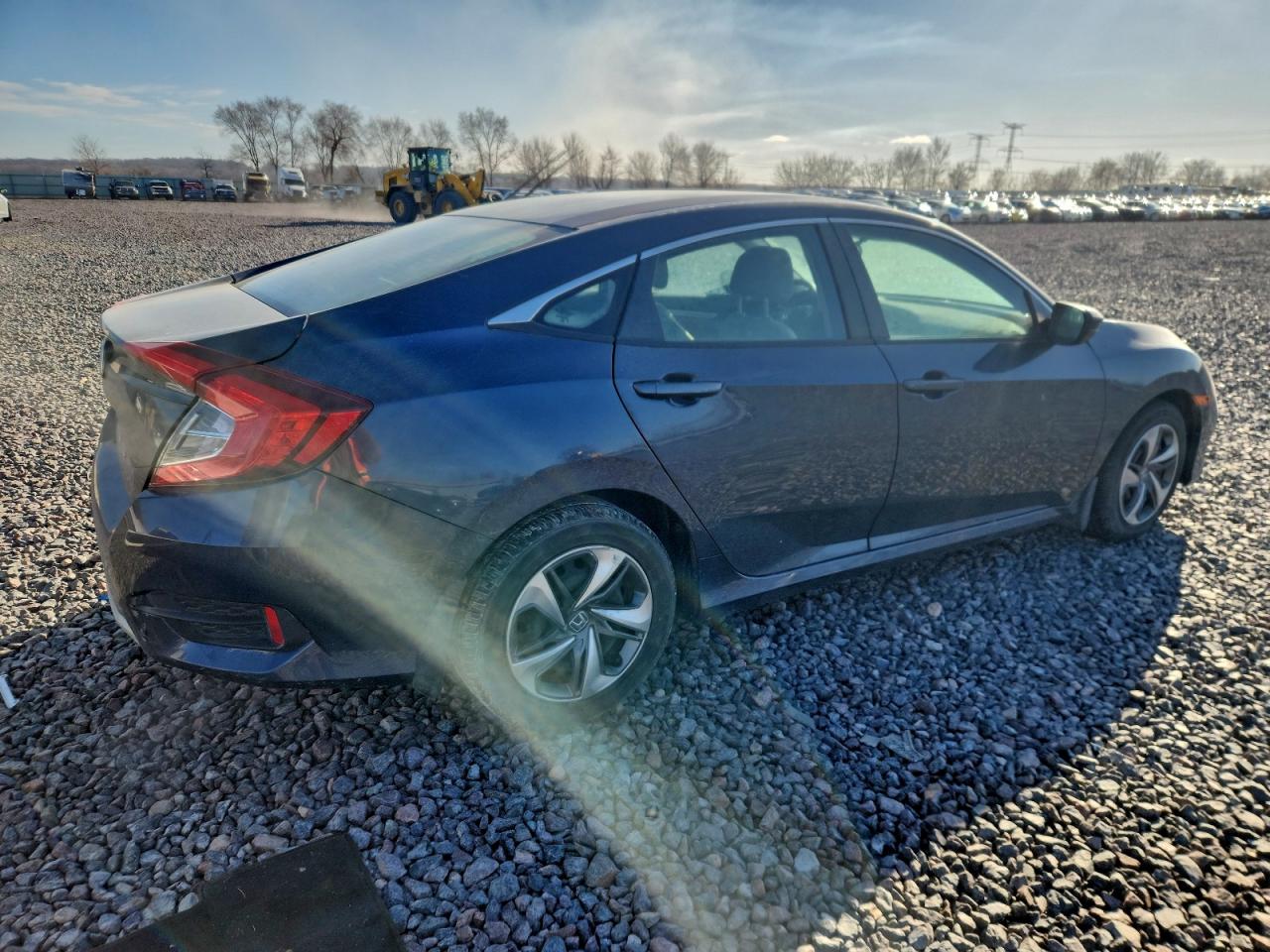 Honda Civic Lx Image 2