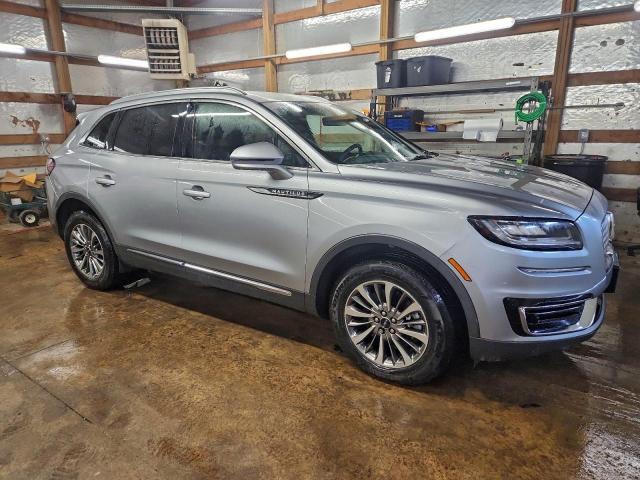 Lincoln Nautilus Image 5