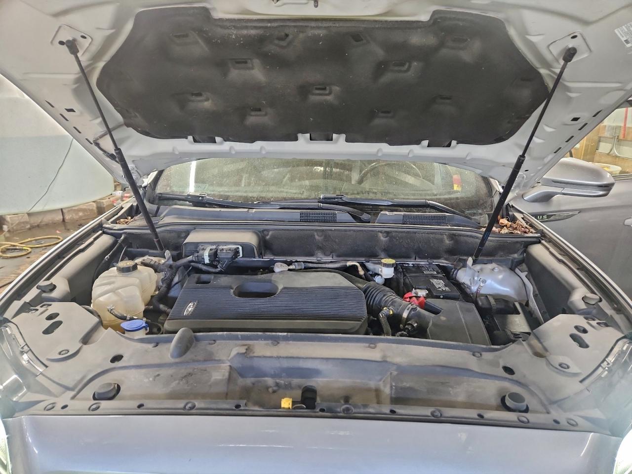 Lincoln Nautilus Image 8