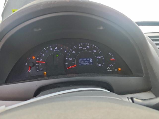 Toyota Camry Base Image 11