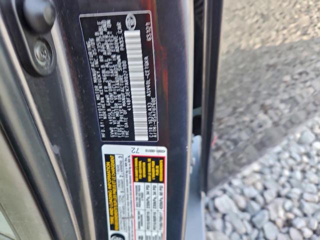 Toyota Camry Base Image 3