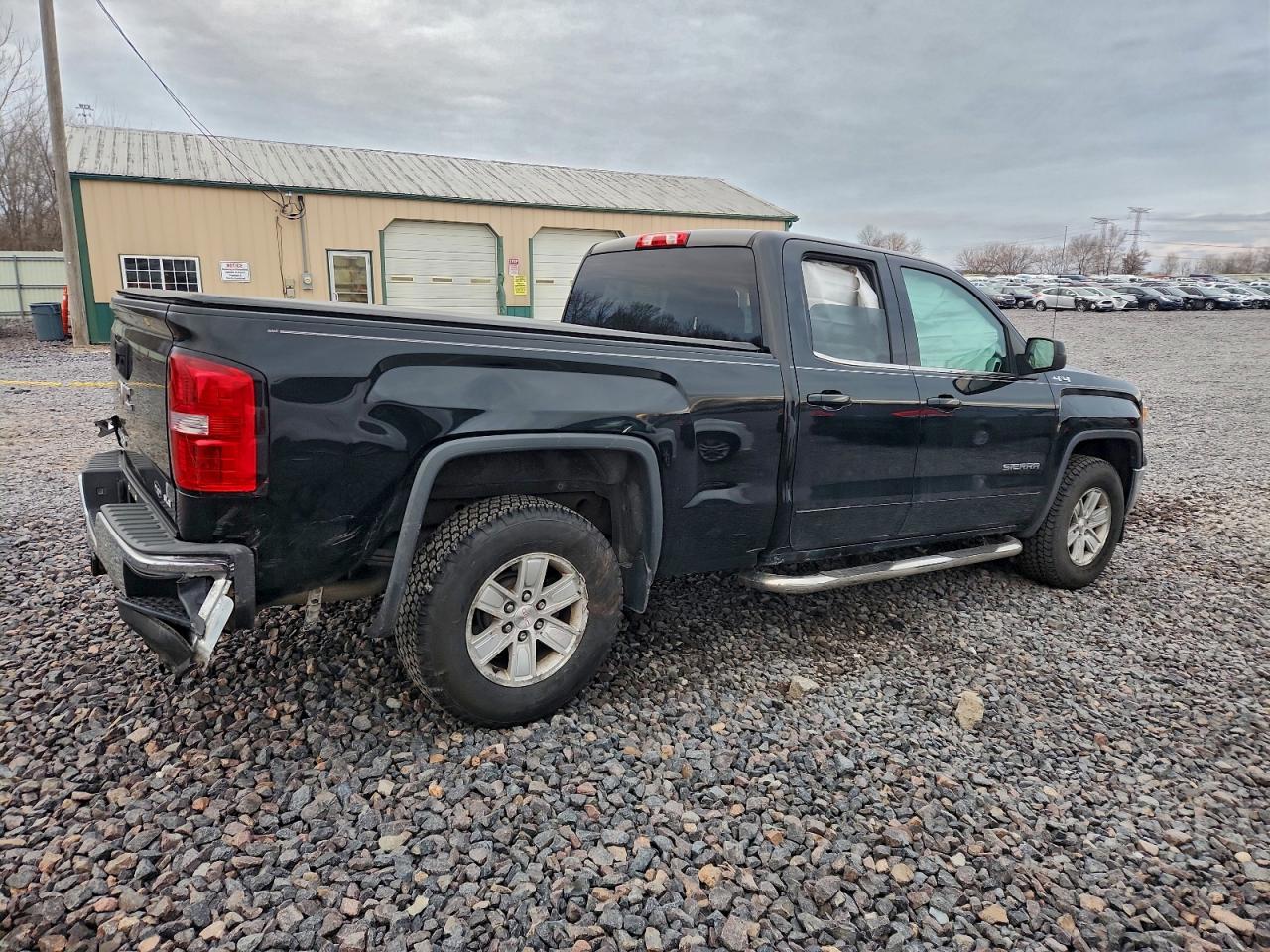 GMC Sierra K1500 Sle Image 3