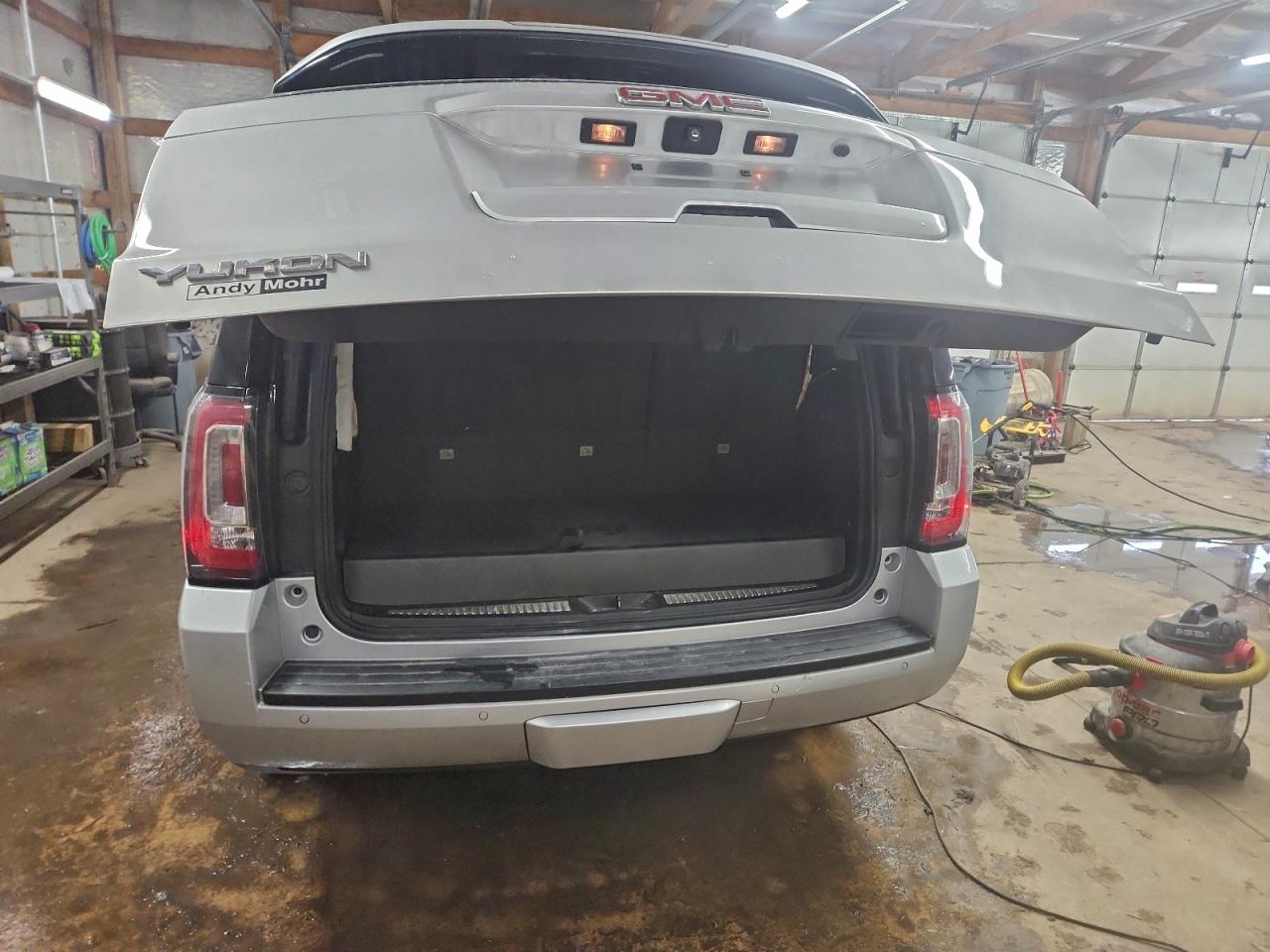 GMC Yukon Slt Image 5