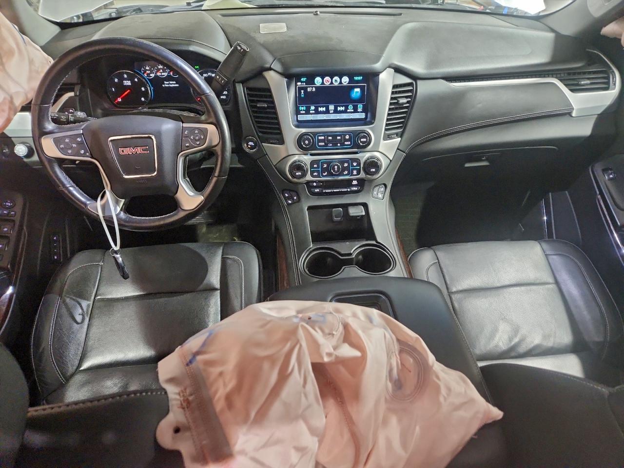 GMC Yukon Slt Image 2